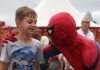 Homem Aranha Carvoeiro faz sucesso em Criciúma