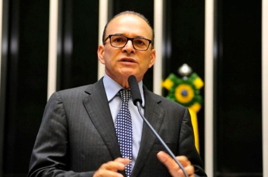 Boeira manifesta interesse direto por candidatura ao Senado