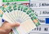 Mega-Sena acumula em R$ 53 milhões; duas apostas de Criciúma faturaram R$ 3 mil