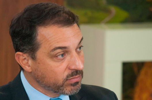 Carlos Moisés mais próximo de fechar com MDB