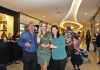 Contém 1g inaugura quiosque no Center Shopping Araranguá