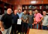 Luciano Pires comemora assinatura da ordem de serviço de pavimentação de importante rua da Canjiquinha