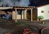 Garagem é consumida por incêndio em Jacinto Machado