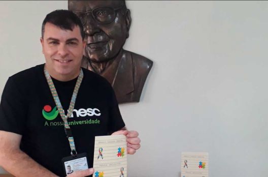 Versos inclusivos: livro escrito por autista fala sobre inclusão através da poesia