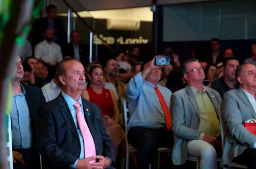 (VIDEO) SC Mais Inovação: Governo do Estado vai gerar 30 mil vagas no setor de tecnologi...