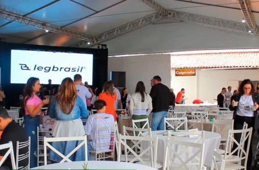 (VIDEO) Eleição Clube Grêmio Fronteira: processo de escolha do Presidente e Vice no dia...