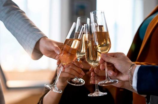 Política no Ano Novo: Eleições 2026 já movimentam partidos na região