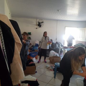 Sábado é dia de Varal Solidário no bairro Nova Divinéia