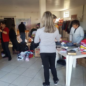 Sábado é dia de Varal Solidário no bairro Nova Divinéia