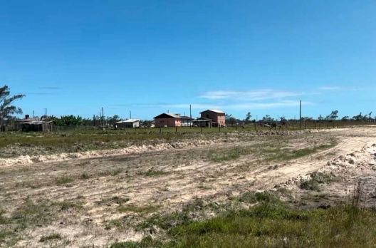 (VIDEO) Um caso de 40 anos: donos de lotes em B. Arroio do Silva aguardam infraestrutura d...