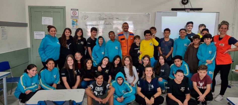Programa Defesa Civil na Escola é realizado em Balneário ...
