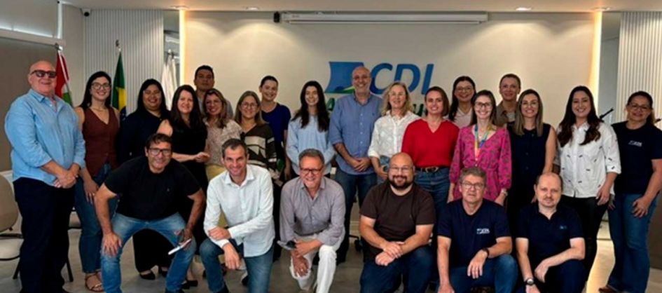 CDL de Araranguá sedia encontro regional com Sebrae e CDLs...