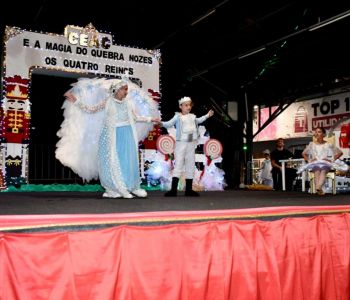 Natal de Sombrio encerra programação com grandes atrações e público movimentado