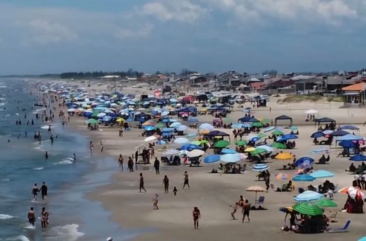 Balneário Arroio do Silva tem fim de semana com eventos esportivos e culturais