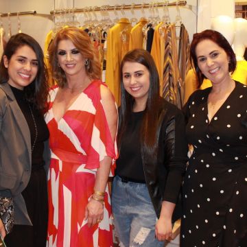 Monalisa Modas promove coquetel fashion para as Debutantes 2019 do Grêmio Fronteira