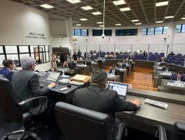 Câmara de Araranguá abre ano Legislativo com primeira sessão ordinária de 2026
