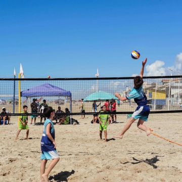 Fim de semana agitado em Balneário Arroio do Silva com esporte e lazer