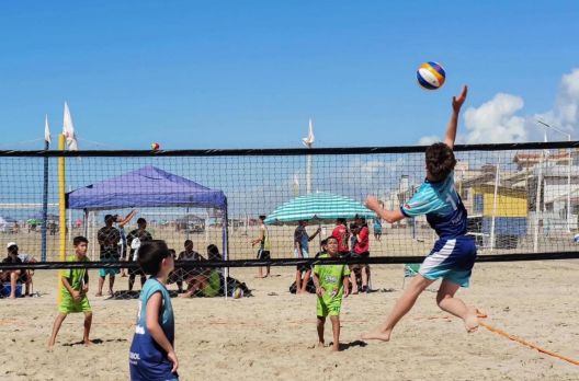 Fim de semana agitado em Balneário Arroio do Silva com esporte e lazer