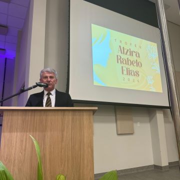 Câmara de Vereadores de Araranguá realiza a 24ª edição do Troféu Alzira Rabelo Elias e presta homenagem às mulheres