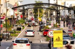 Comércio de Araranguá terá Sábado Mais neste dia 14 com lojas abertas até às 17h