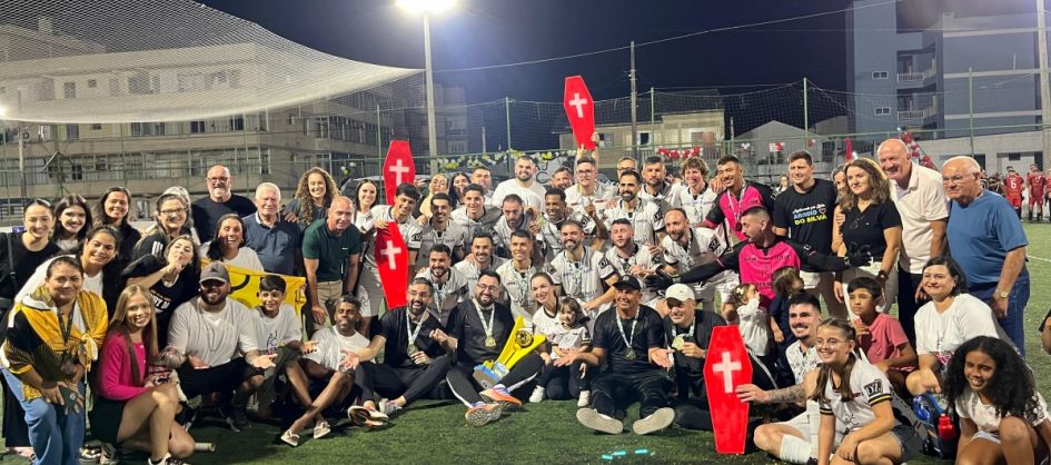 Amigos do Jervis conquistam a Taça Postos Rizzotto do Fute...