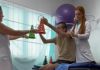 Saúde de Balneário Gaivota inicia reabilitação de jovem pioneiro em tratamento com Polilaminina em SC