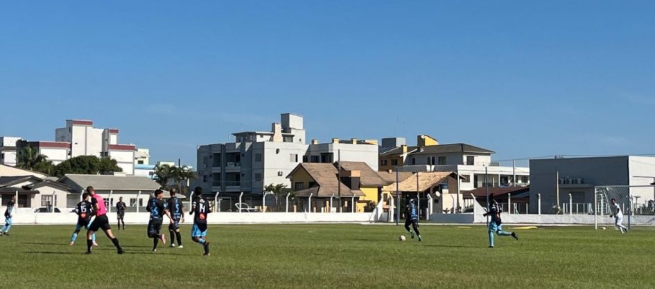 Campeonato de Futebol de Campo Taça Arroio Center começa ...