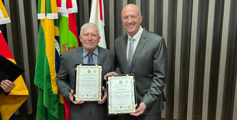 Ato de Renúncia e Posse em Balneário Arroio do Silva