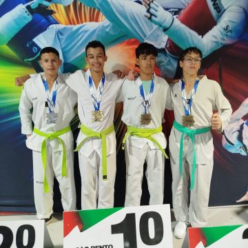 Taekwondo garante destaque estadual para Araranguá