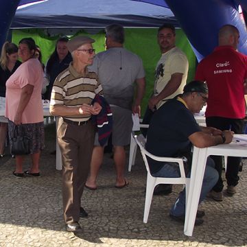 Rotary Club faz campanha contra Hepatite no Calçadão