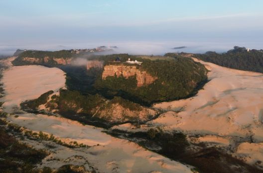 FAMA retoma licenciamento ambiental no Morro dos Conventos após decisão da Justiça Fede...