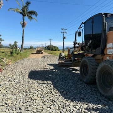Pavimentação avança na Boca do Pique com investimento de R$ 4 milhões