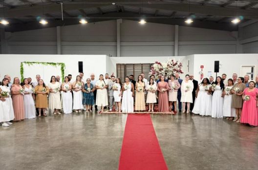 Amor oficializado: 21 casais dizem “sim” em casamento coletivo no Arroio do Silva