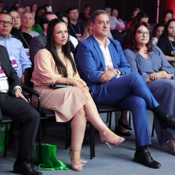 Fórum Internacional de Inovação Social da Abadeus projeta Criciúma como polo de governança e inovação