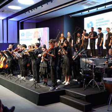 Fórum Internacional de Inovação Social da Abadeus projeta Criciúma como polo de governança e inovação