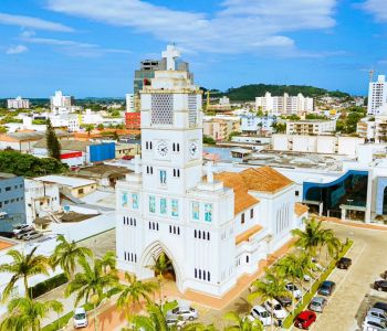Araranguá vive ponto alto da festa de Nossa Senhora Mãe dos Homens neste domingo e segunda-feira