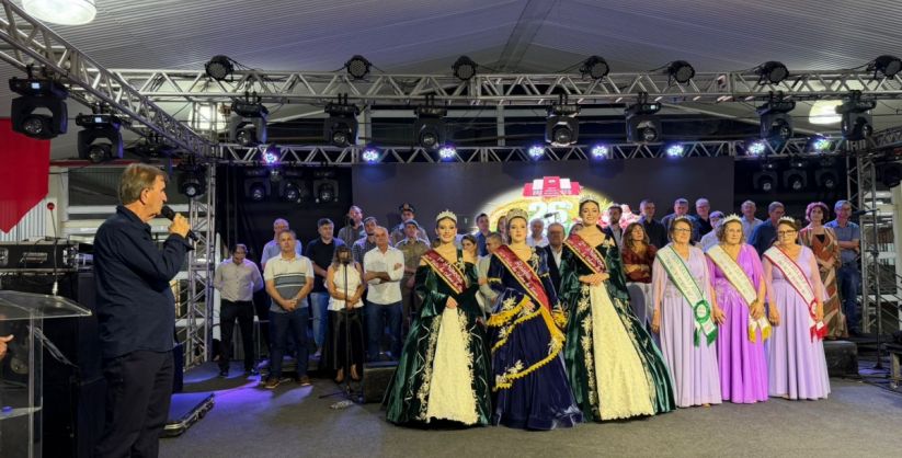 Abertura da 26ª Festa do Colono de Turvo reúne grande público e celebra a força do campo