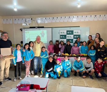 Projeto “Plantando para o Futuro” leva educação financeira para 98 alunos na Praia da Caçamba