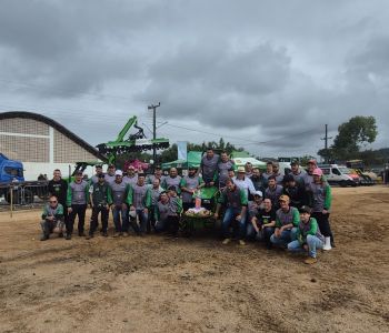 Apittur realiza 1ª Arrancada de Tratores durante a 8ª Agrimeleiro