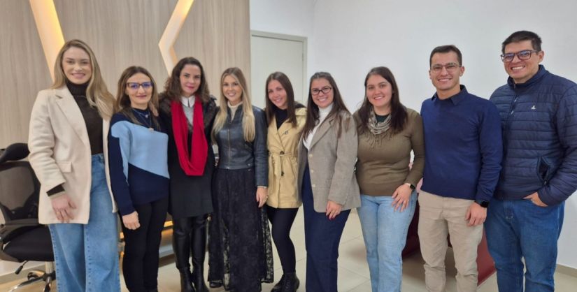 Maio vermelho: capacitação reforça prevenção ao câncer de boca 