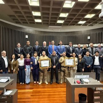 Moção reconhece ato de bravura de policiais em resgate durante incêndio em Araranguá