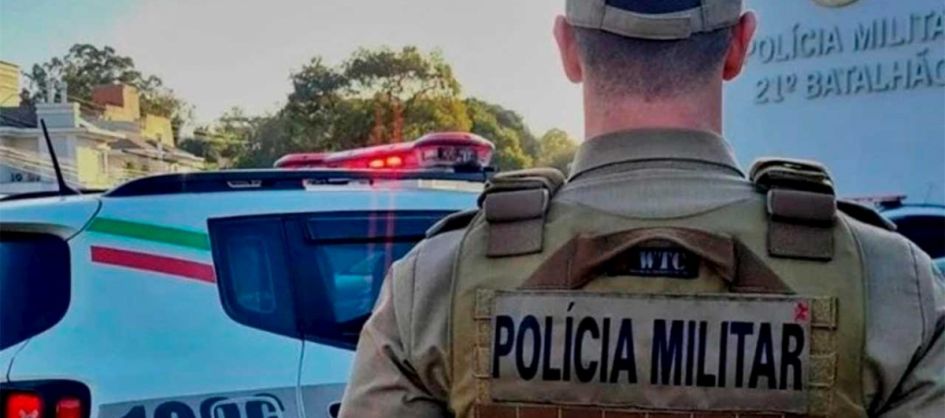Tentativa de agressão contra adolescente termina com homem esfaqueado em Sombrio