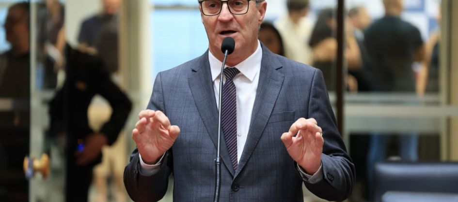 PL de Zé Milton em apoio aos produtores de mel vai à vota...