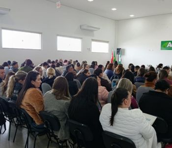 Semana da Enfermagem reúne profissionais da região
