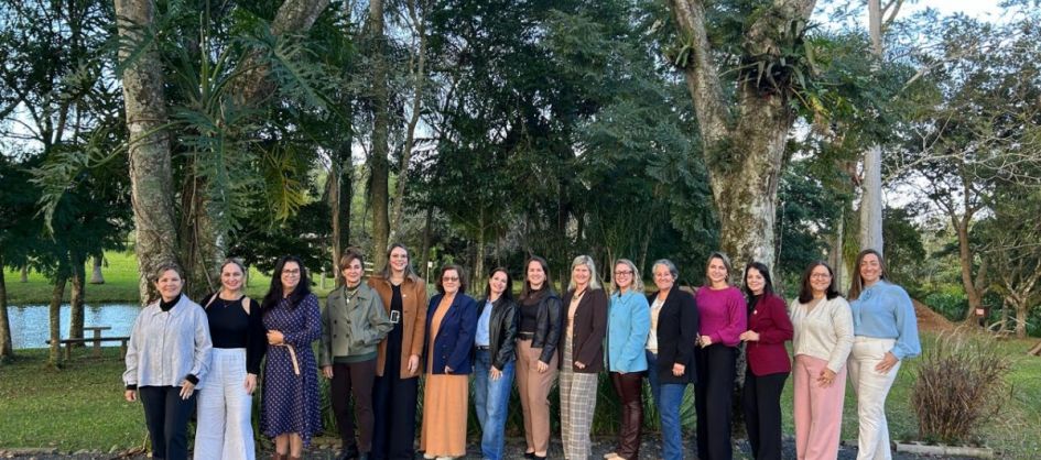 São João do Sul recebe encontro de esposas de prefeitos e...