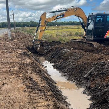 Sombrio amplia ações preventivas em rios, canais e sistemas de drenagem