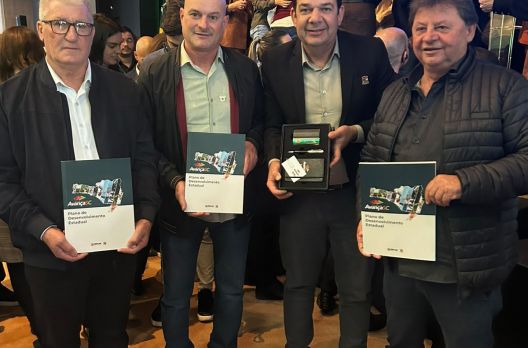 AMESC participa da apresentação dos programas estratégicos para Santa Catarina
