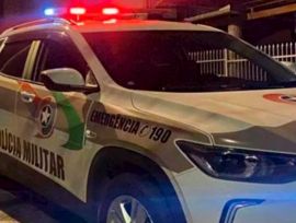 Após ameaças e arremesso de pedras, homem é detido pela Polícia Militar em Sombrio