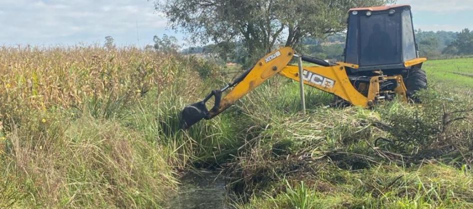 Prefeitura de Balneário Gaivota intensifica limpeza de can...