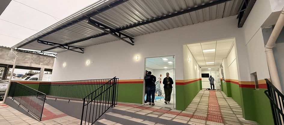 Santa Rosa do Sul inaugura primeira clínica municipal de r...